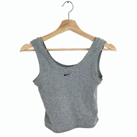 nike ribbed tank